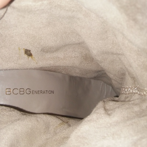 BCBG eneration tan wedge ankle booties size 7 - Picture 5 of 5